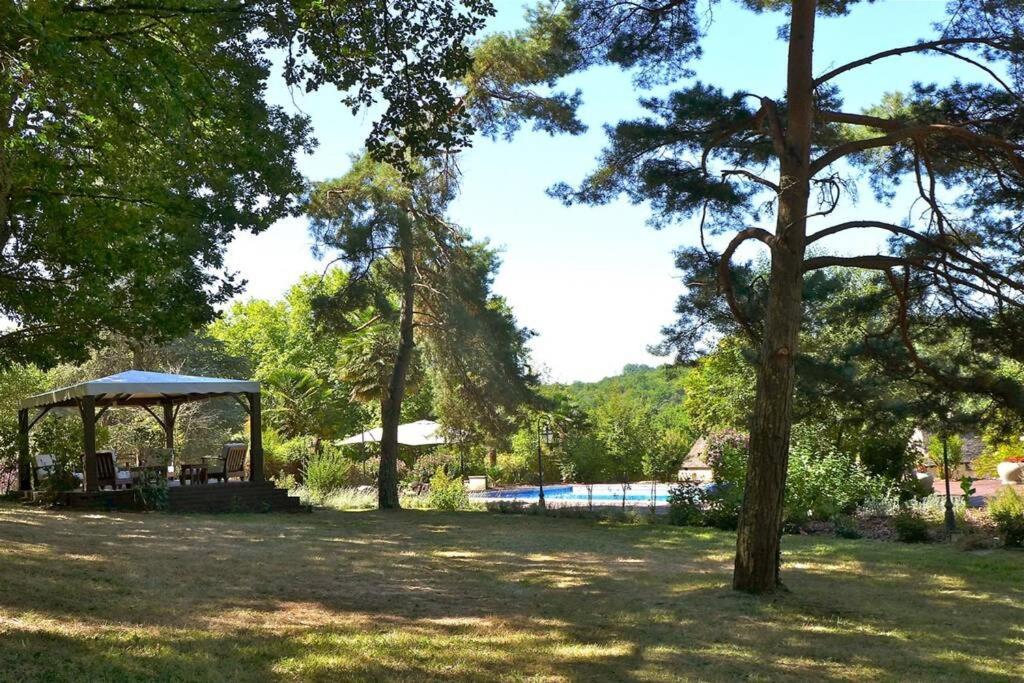 Château La Carrière Saint-Cyprien (Dordogne) Exterior foto